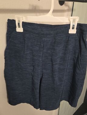 lululemon athletica Men’s Athletic Shorts in Heathered Navy